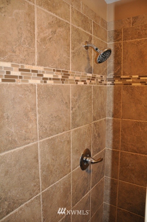 311 Waters Road Castle Rock, WA 98611 - Photo 5 of 20 Gallery Image 5