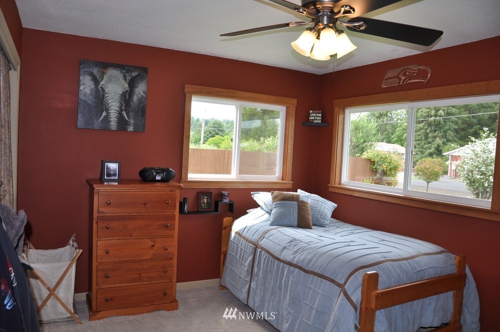 311 Waters Road Castle Rock, WA 98611 - Photo 10 of 20 Gallery Image 10