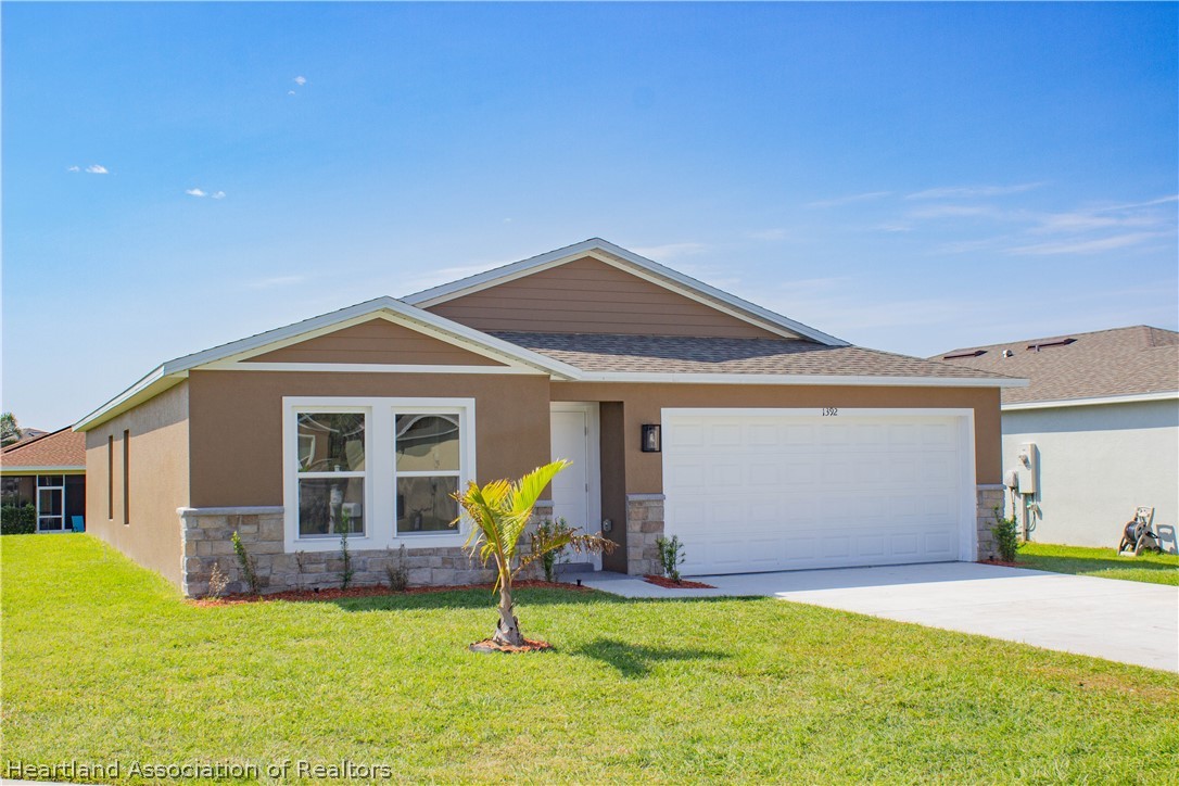 1392 Stone Ridge Circle Sebring, FL 33870 - Photo 2 of 35