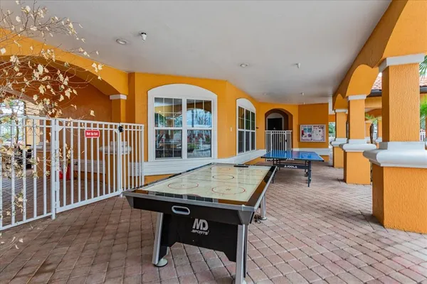 $1,450 | 5455 Vineland Road, Unit 3214, Orlando, FL 32811