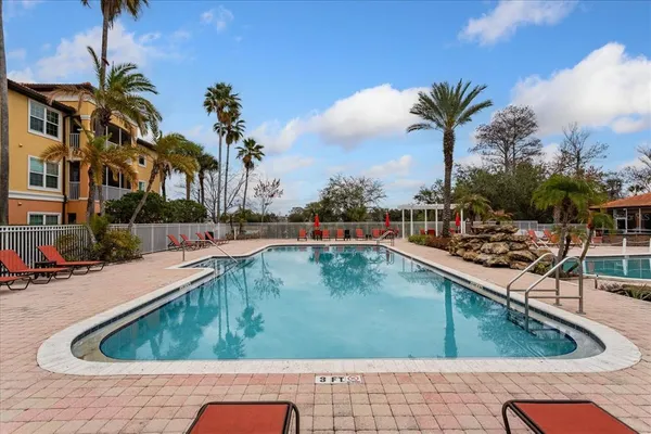 $1,450 | 5455 Vineland Road, Unit 3214, Orlando, FL 32811