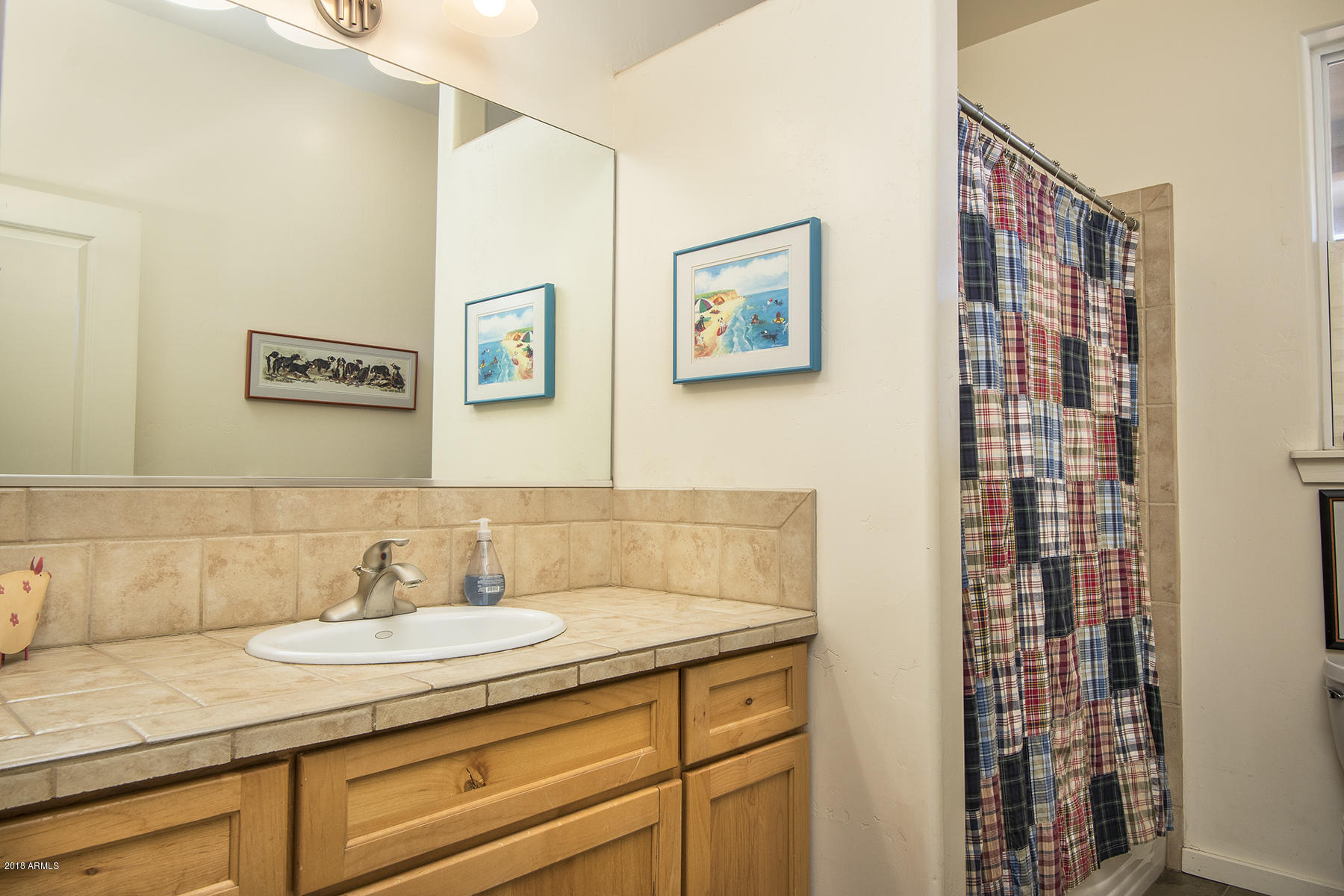10771 Sage Road Flagstaff, AZ 86004 - Photo 15 of 29 15_Guest Bathroom1