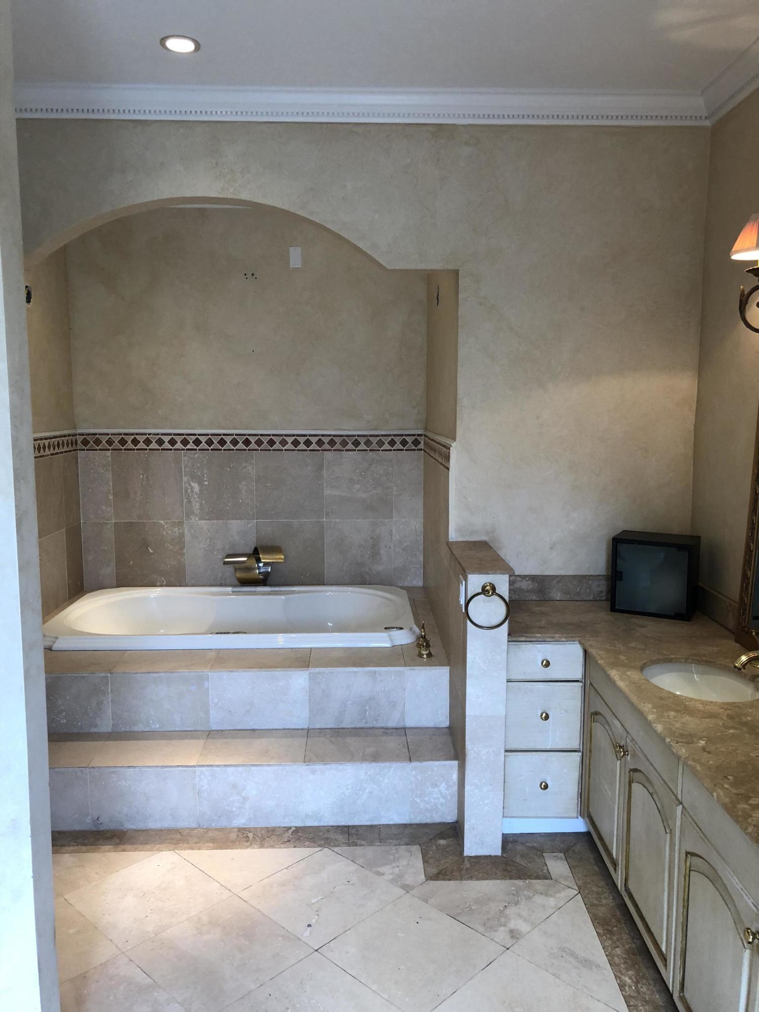 381 Potter Road West Palm Beach, FL 33405 - Photo 3 of 12 IMG_0007