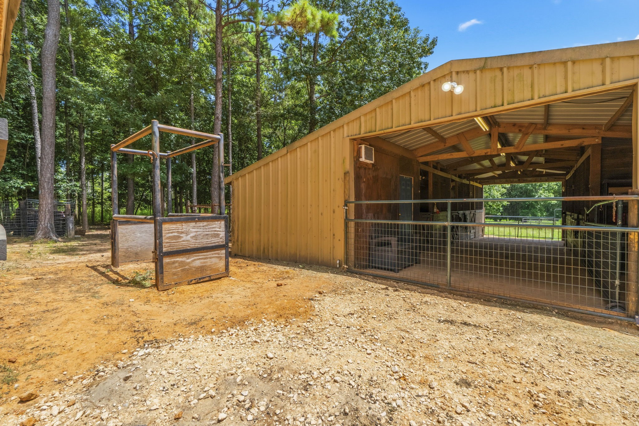 1239 Tony Peebles Road Livingston, TX 77351 - Photo 37 of 50 Gallery Image 37