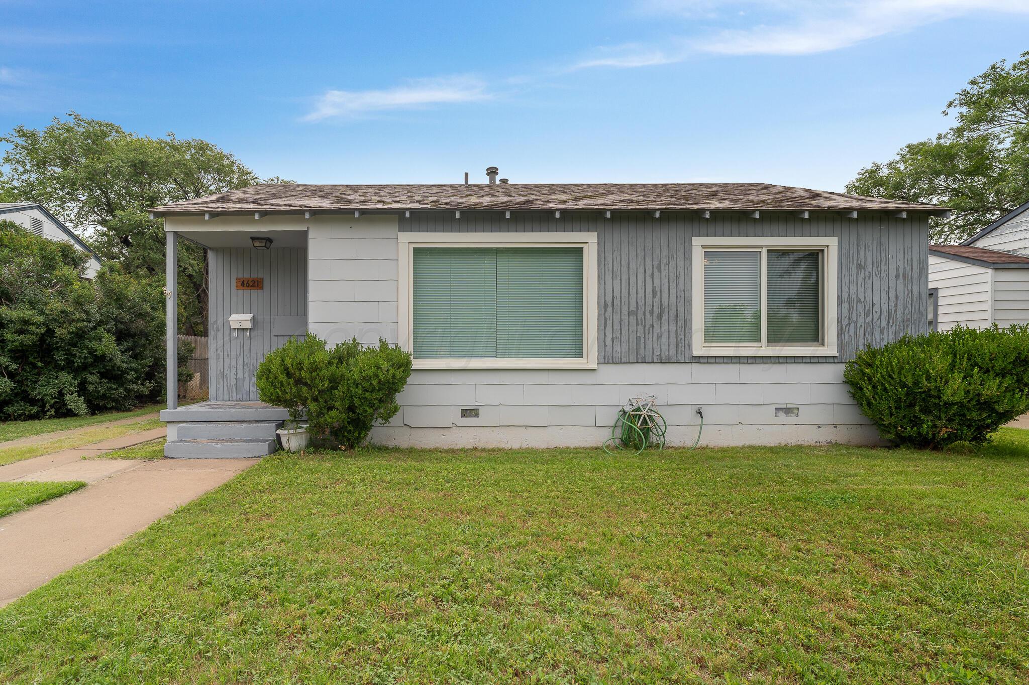 4621 Crockett Street Amarillo, TX 79110 - Photo 1 of 17 4621 Crockett -14