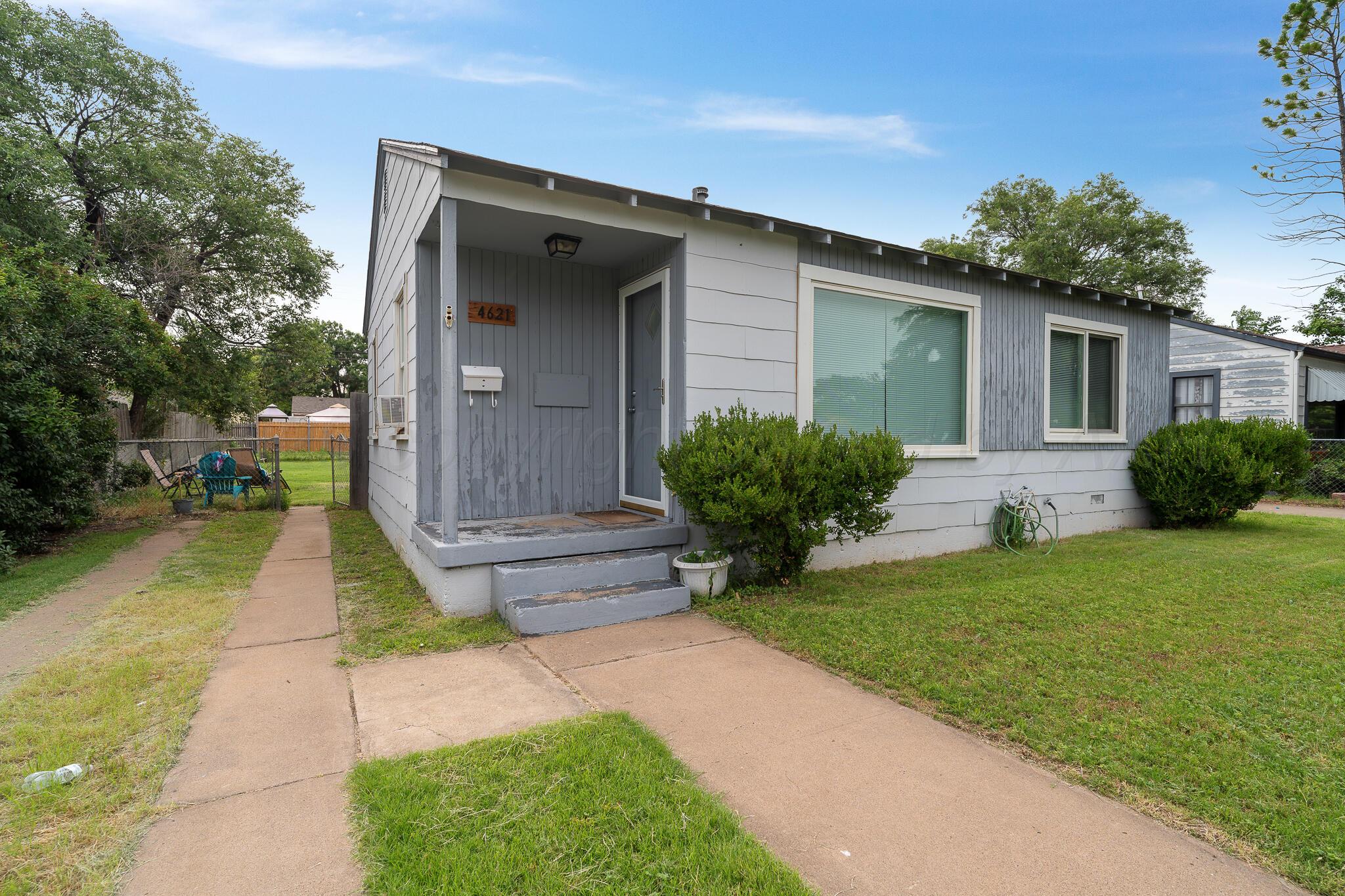 4621 Crockett Street Amarillo, TX 79110 - Photo 2 of 17 4621 Crockett -15