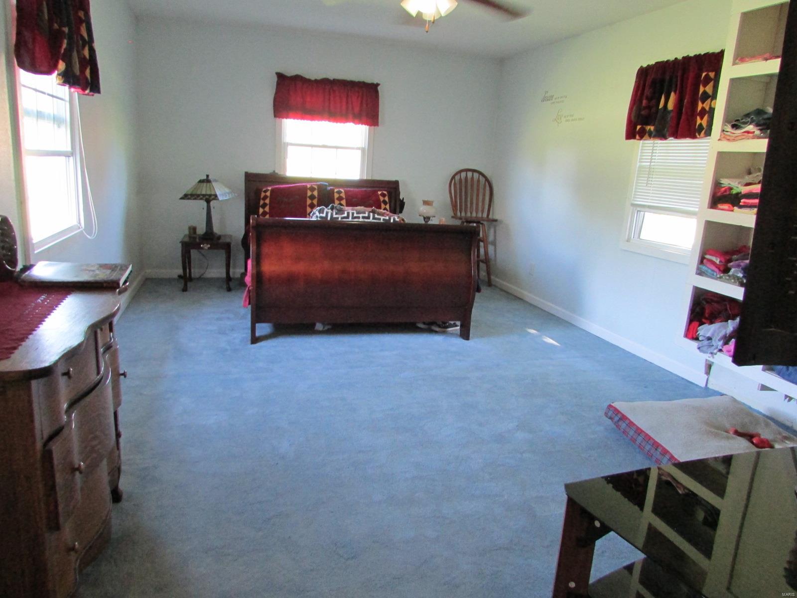 1551 Canal Road Hartford, IL 62048 - Photo 16 of 25 Gallery Image 16