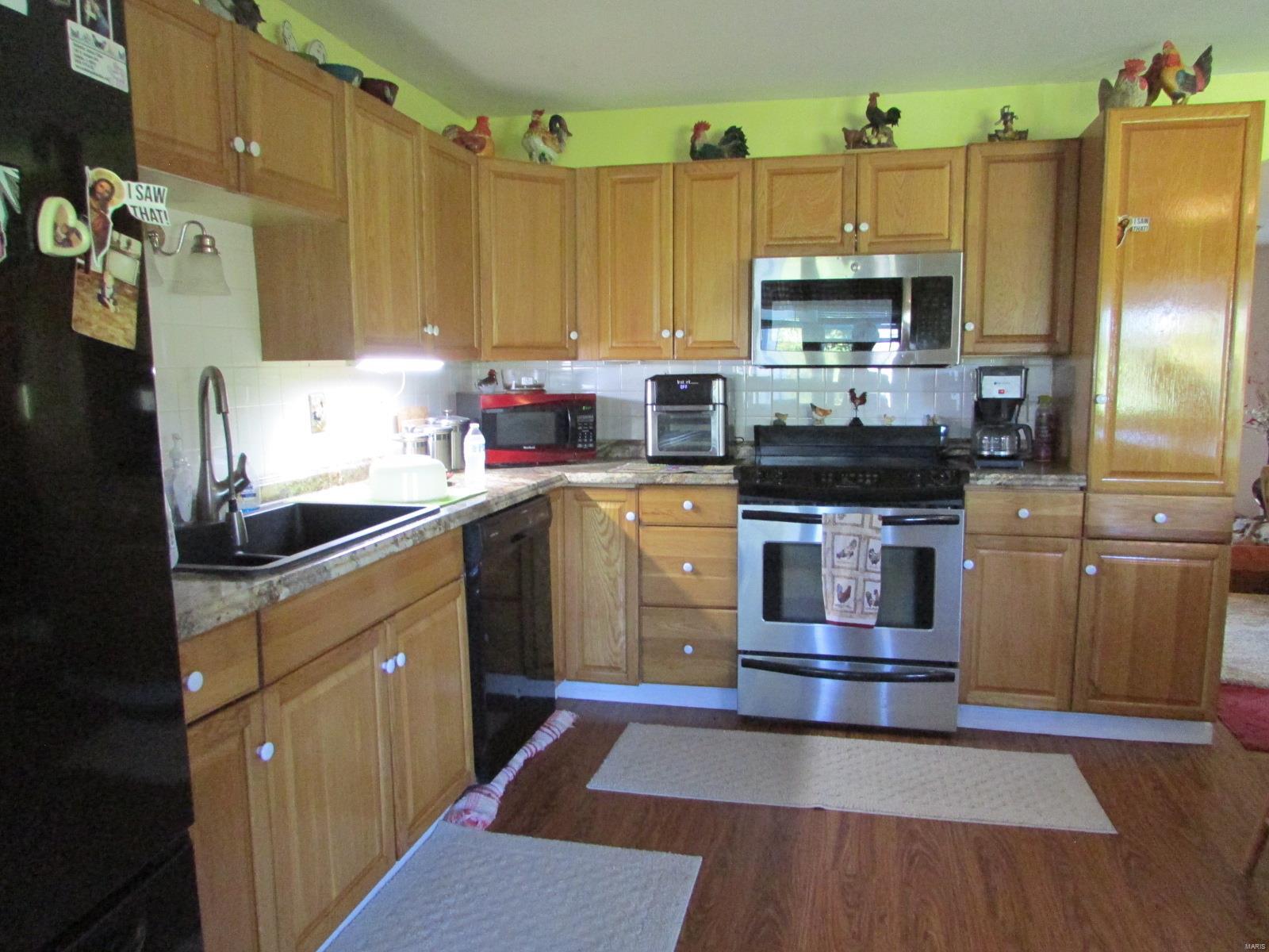 1551 Canal Road Hartford, IL 62048 - Photo 20 of 25 Gallery Image 20