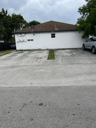 $3,200 | 8180 Northwest 23rd Avenue, Unit A, Miami, FL 33147