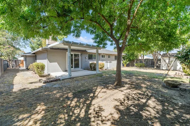 $449,950 | 2212 67th Avenue, Sacramento, CA 95822