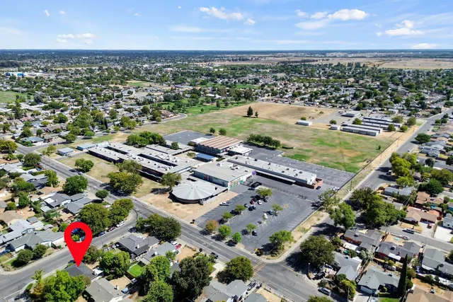 $449,950 | 2212 67th Avenue, Sacramento, CA 95822