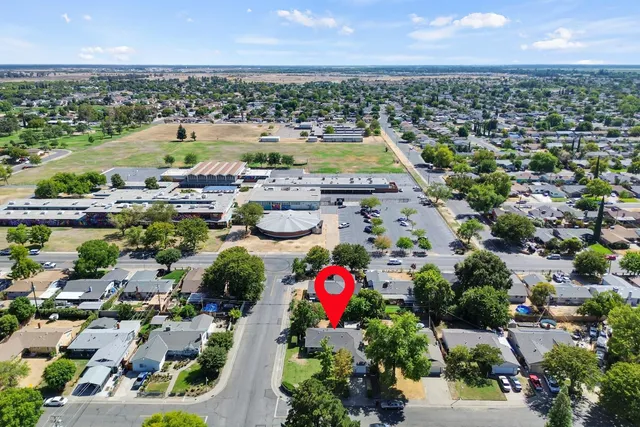 $449,950 | 2212 67th Avenue, Sacramento, CA 95822