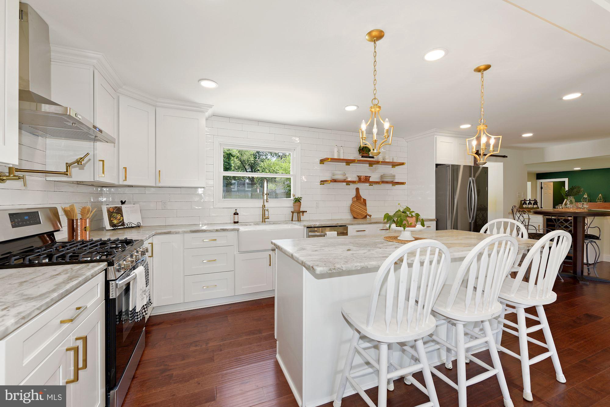 113 Greenbriar Road Delran, NJ 08075 - Photo 11 of 32