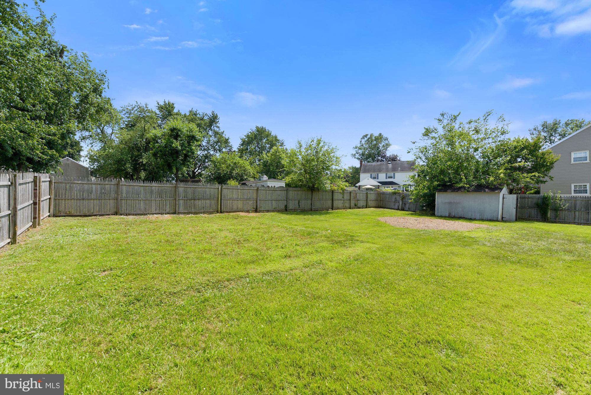 113 Greenbriar Road Delran, NJ 08075 - Photo 29 of 32