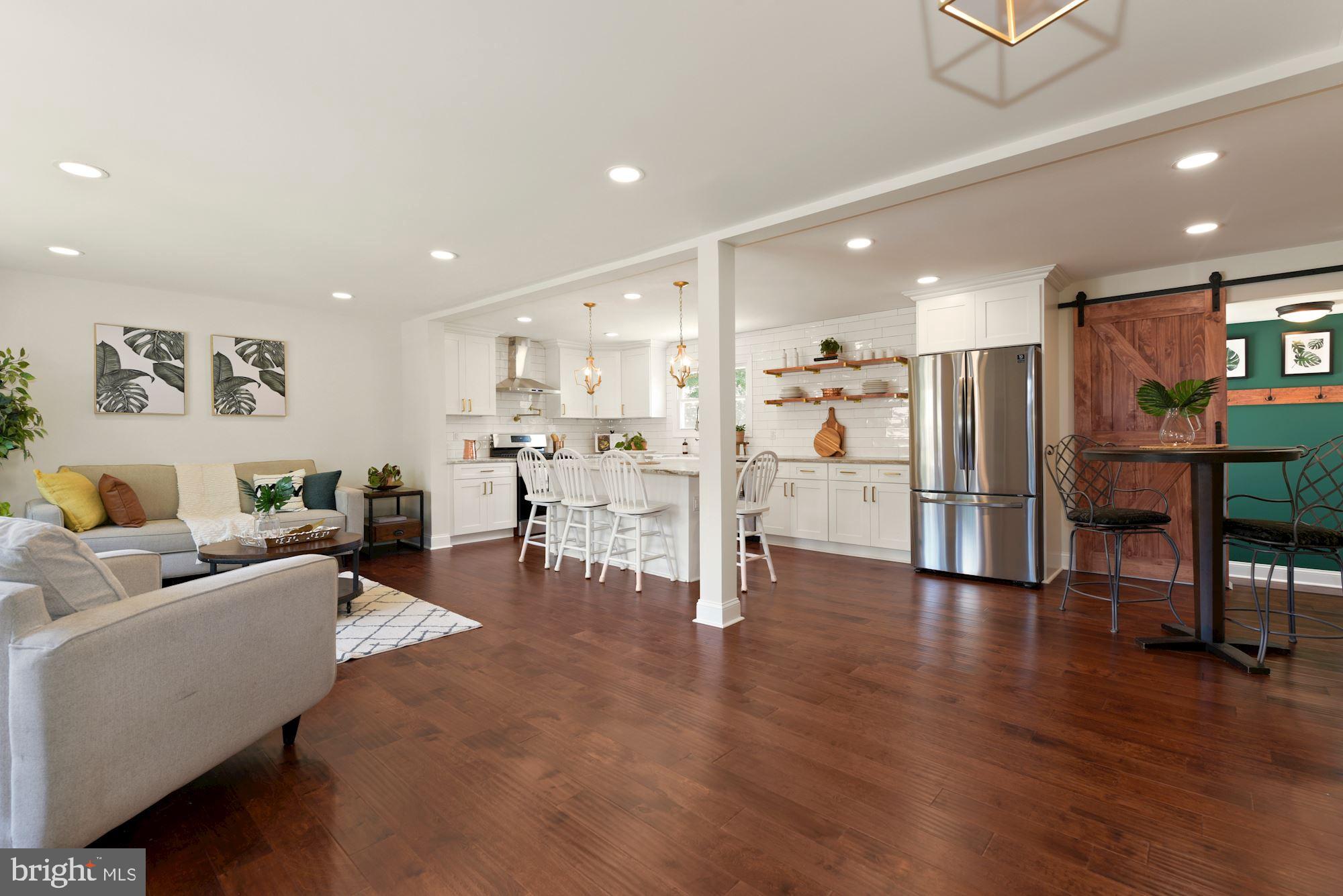 113 Greenbriar Road Delran, NJ 08075 - Photo 4 of 32