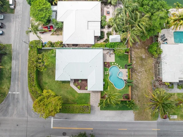$1,099,000 | 1924 Northeast 18th Street, Fort Lauderdale, FL 33304