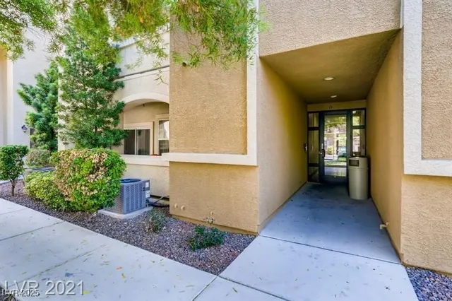 $1,525 | 8777 West Maule Avenue, Unit 2092, Las Vegas, NV 89148