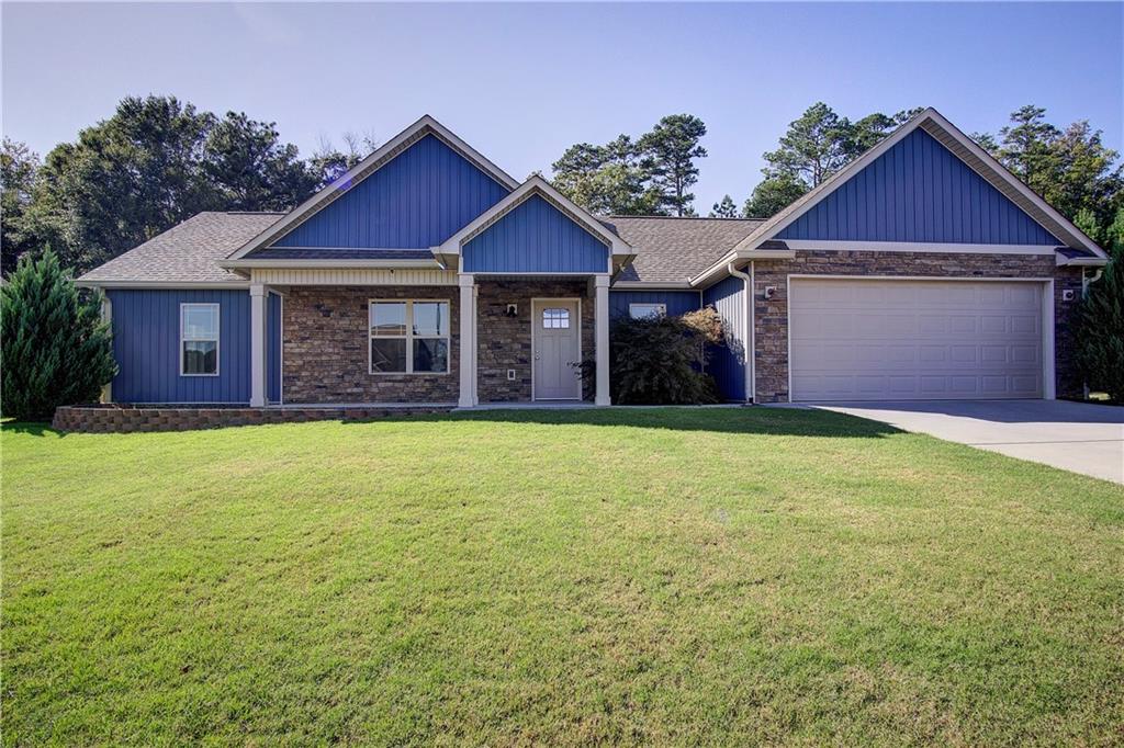 209 Gilmore Circle Southwest Calhoun, GA 30701 - Photo 1 of 1 Gallery Image 1
