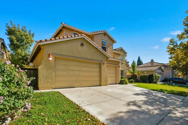$915,000 | 1520 Danbrook Drive, Sacramento, CA 95835