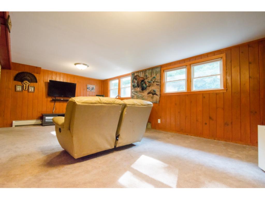 354 Osgood Road Milford, NH 03055 - Photo 22 of 27