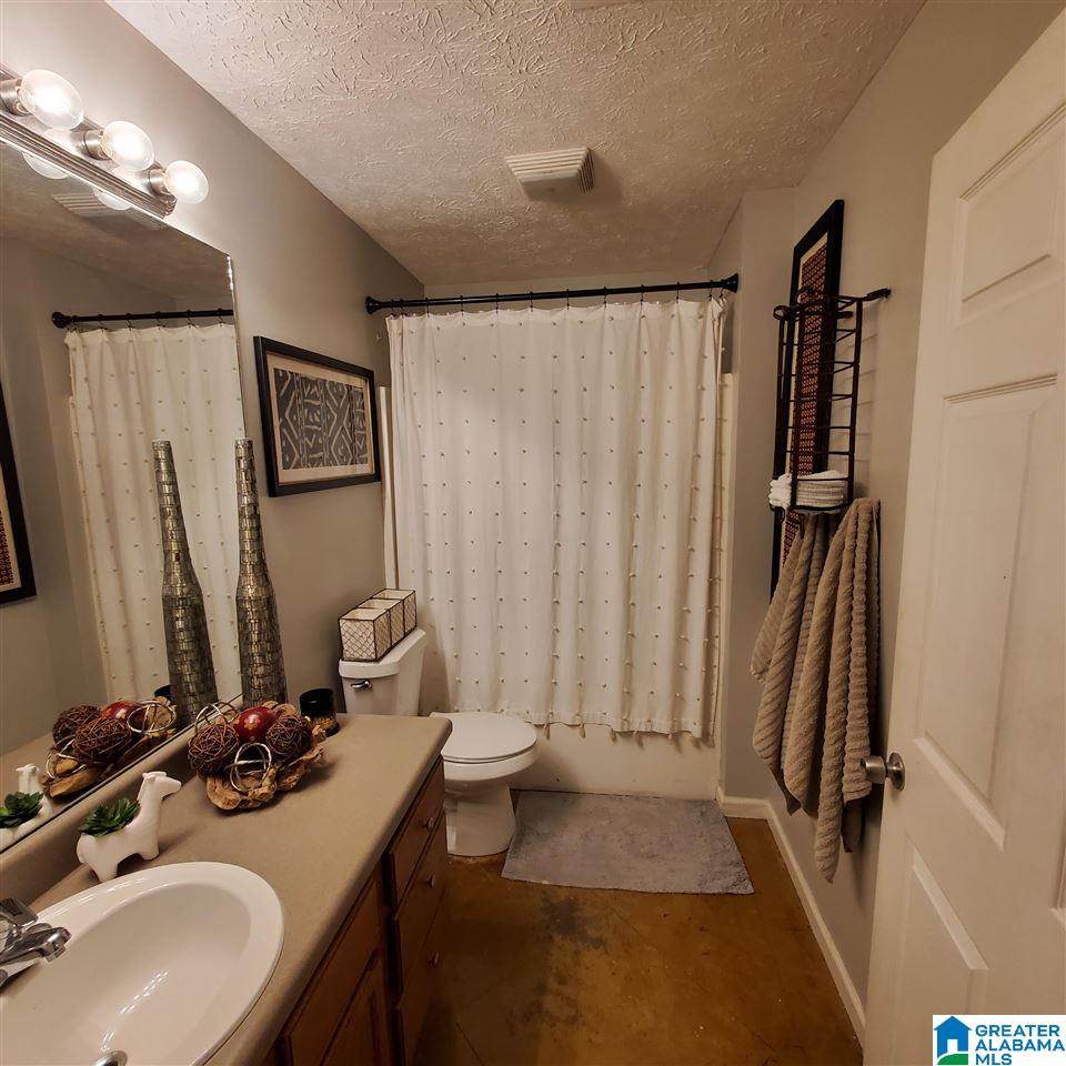 83 Rays Loop Sylacauga, AL 35151 - Photo 16 of 18