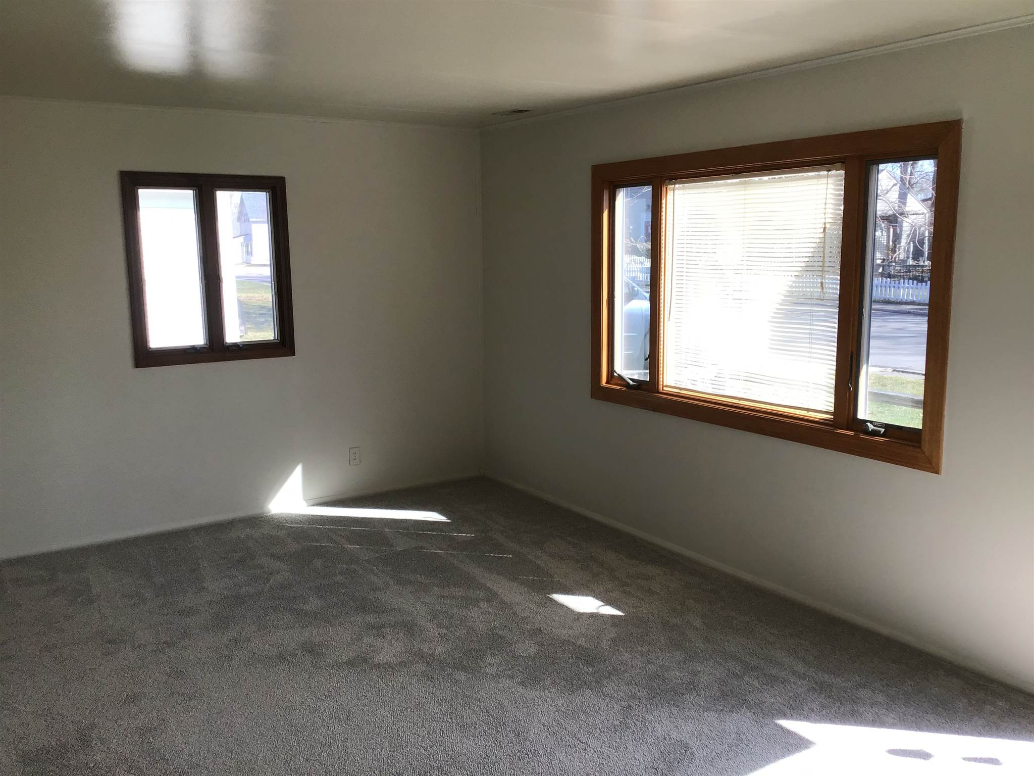 742 Cleveland Street Decatur, IN 46733 - Photo 7 of 22