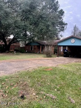 $95,000 | 532 West McPherson Drive, Monticello, MS 39654