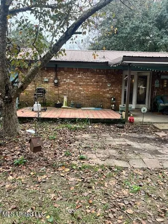 $95,000 | 532 West McPherson Drive, Monticello, MS 39654