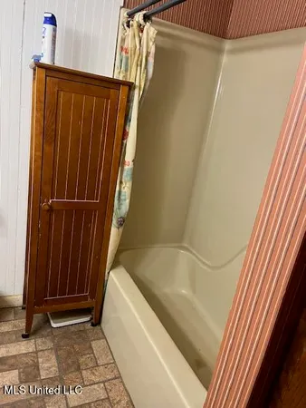 $95,000 | 532 West McPherson Drive, Monticello, MS 39654