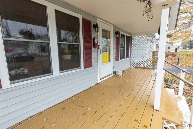 $224,900 | 210 Melrose Drive, Clay, NY 13212