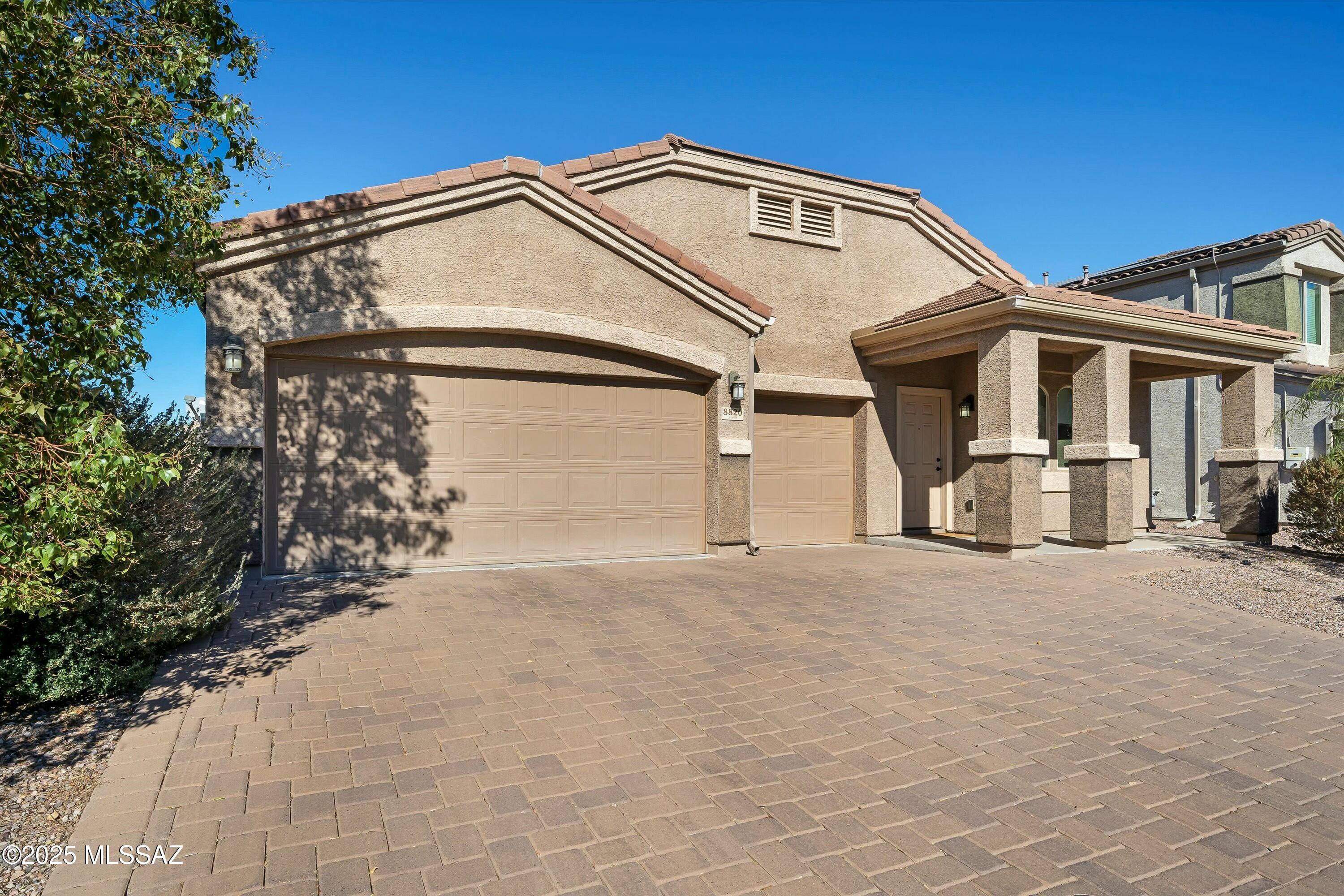 8820 West Moon Spring Road Marana, AZ 85653 - Photo 1 of 37
