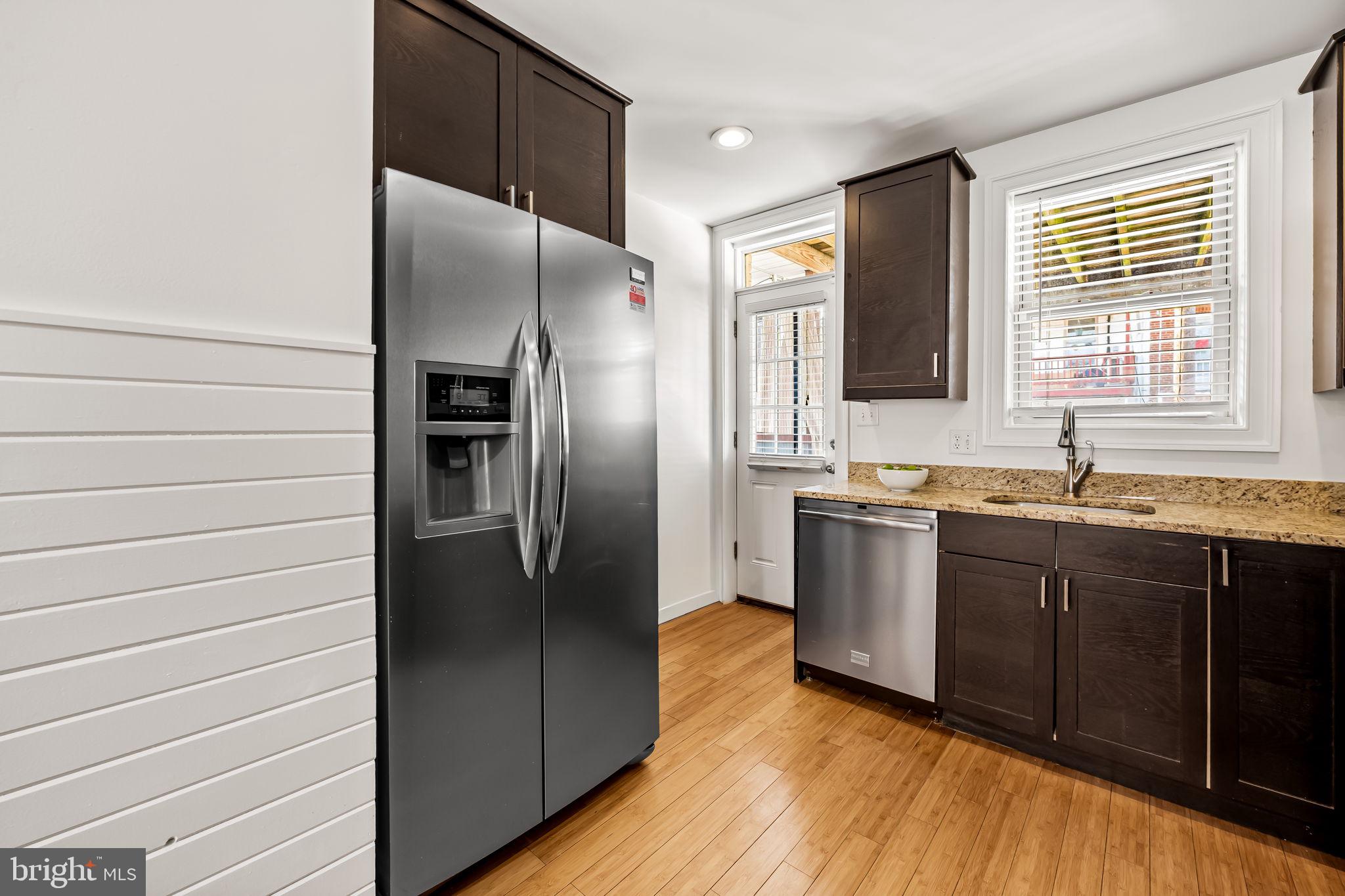 508 South Curley Street Baltimore, MD 21224 - Photo 15 of 36