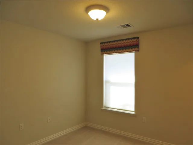 $1,800 | 109 Eisenhower Court, Georgetown, TX 78633