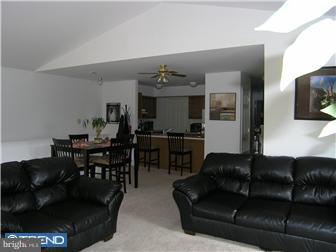 80 Wagon Wheel Road Quakertown, PA 18951 - Photo 2 of 6 Dining Room
