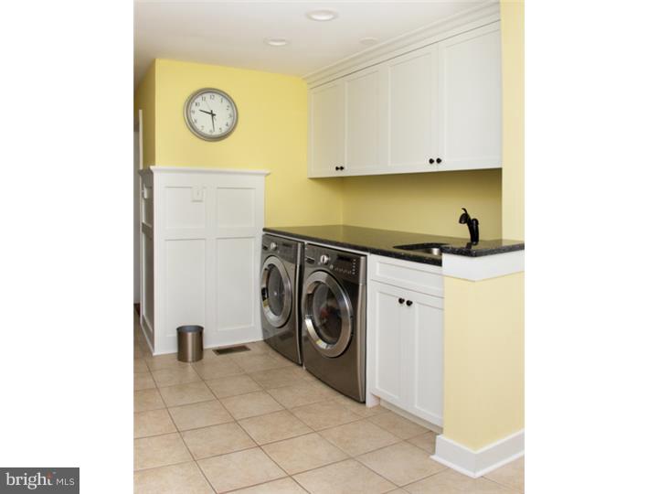 381 Forked Neck Road Shamong, NJ 08088 - Photo 12 of 25 Laundry Room