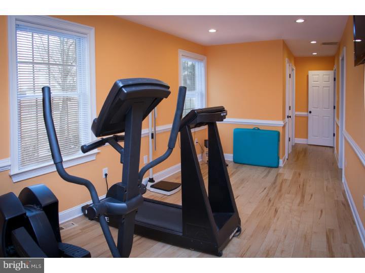 381 Forked Neck Road Shamong, NJ 08088 - Photo 15 of 25 Bonus Room
