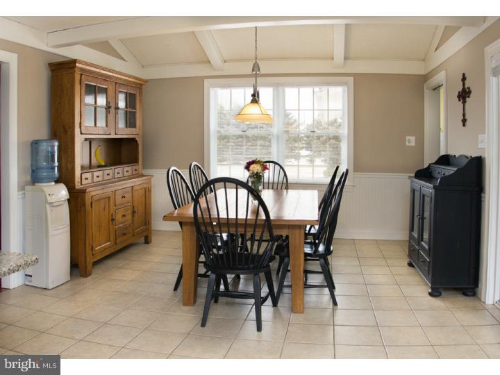 381 Forked Neck Road Shamong, NJ 08088 - Photo 7 of 25 Kitchen