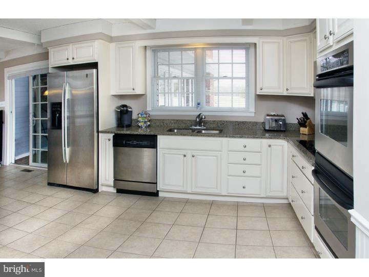 381 Forked Neck Road Shamong, NJ 08088 - Photo 8 of 25 Kitchen