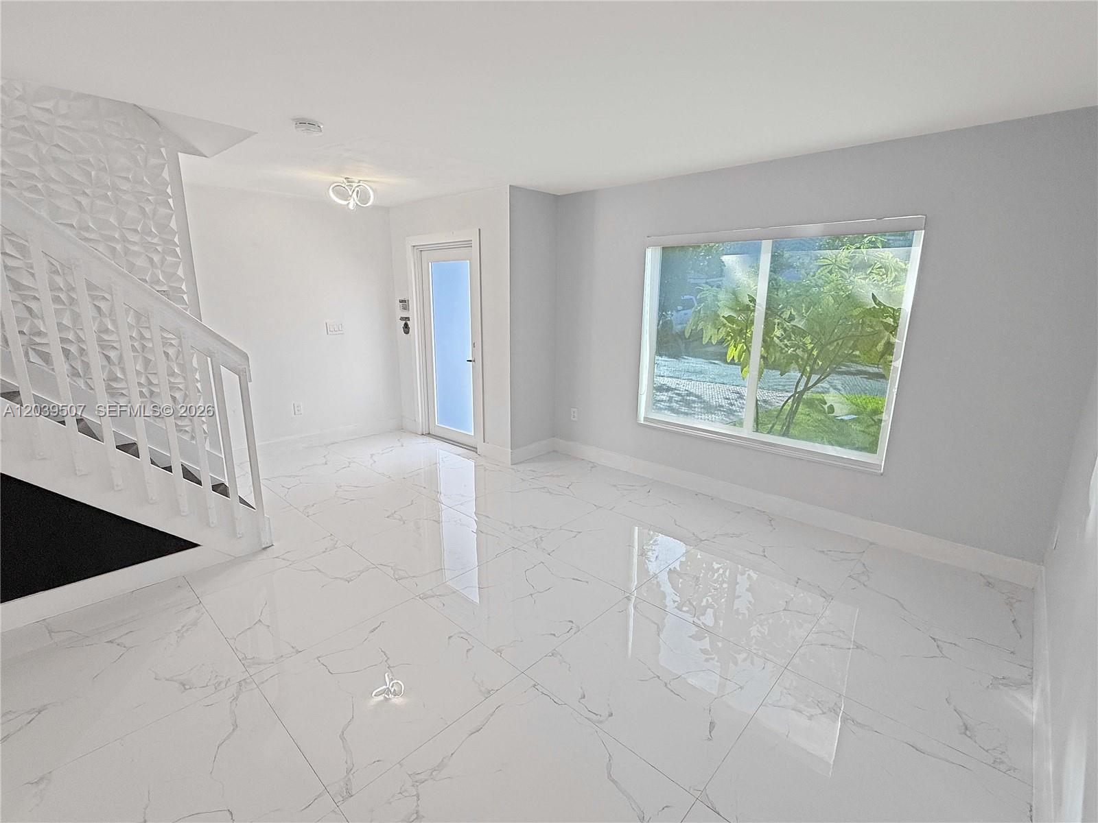 16330 Southwest 102nd Street Miami, FL 33196 - Photo 4 of 26