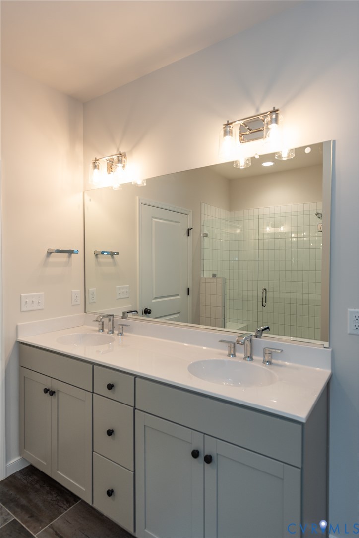 5013 Stavely Road Chester, VA 23831 - Photo 13 of 19 Gallery Image 13