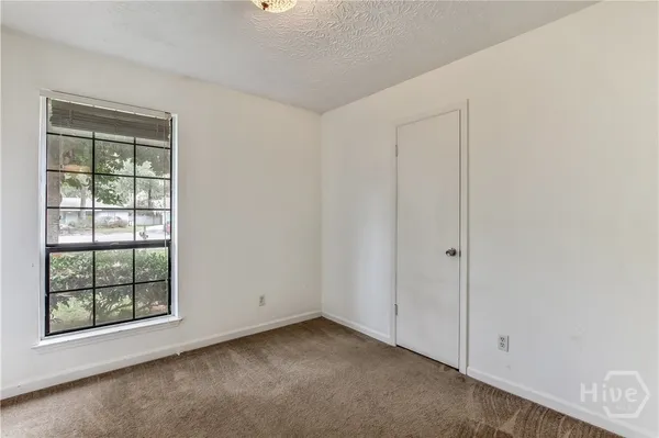 $1,900 | 11 Whittington Court, Savannah, GA 31419