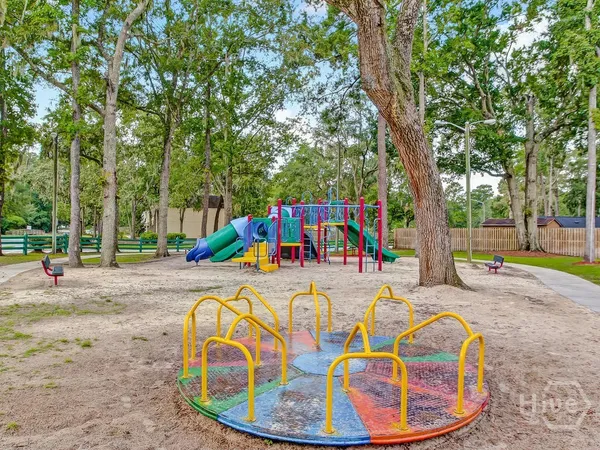 $1,900 | 11 Whittington Court, Savannah, GA 31419