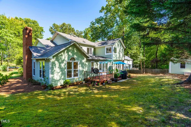 $975,000 | 1106 Wellstone Circle, Apex, NC 27502