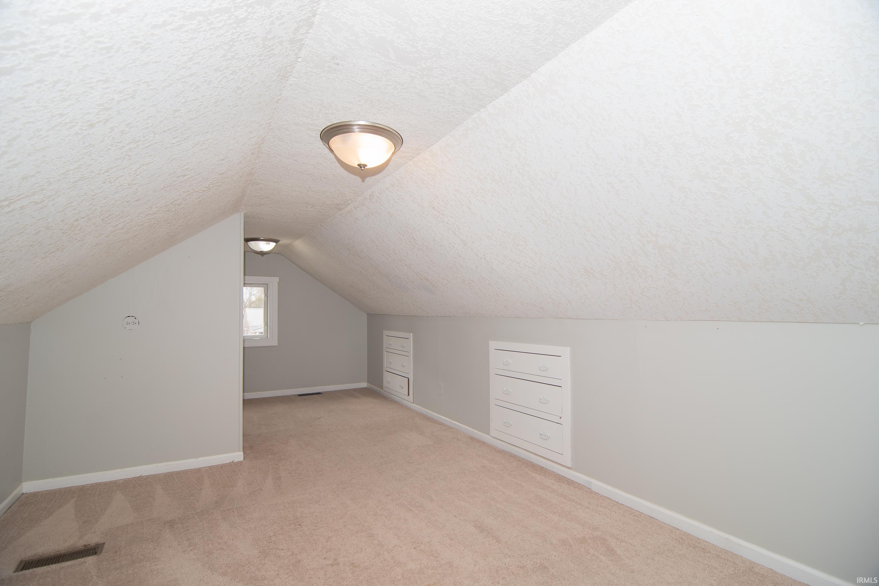 5223 Stellhorn Road Fort Wayne, IN 46835 - Photo 10 of 30