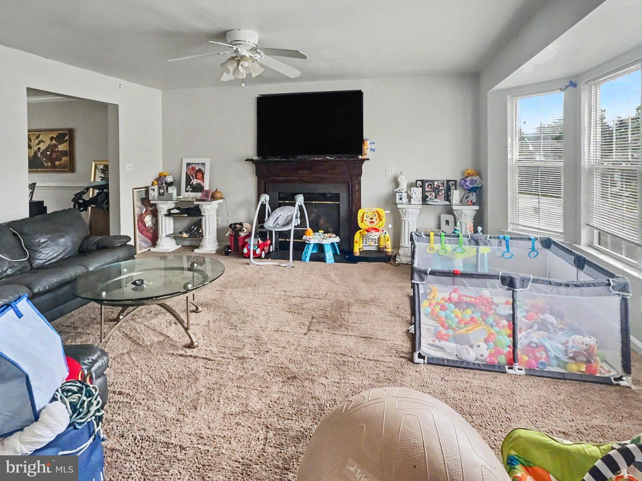 6413 Liberty Road Baltimore, MD 21207 - Photo 3 of 20