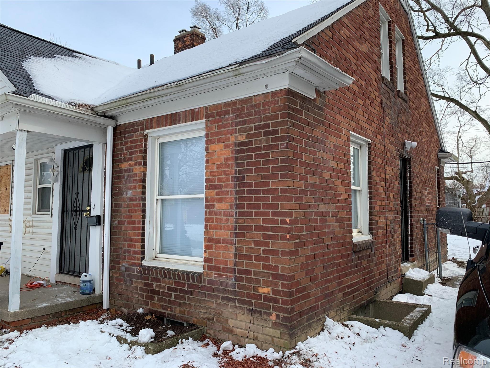 10910 Nottingham Road Detroit, MI 48224 - Photo 1 of 35 IMG_3779.jpg