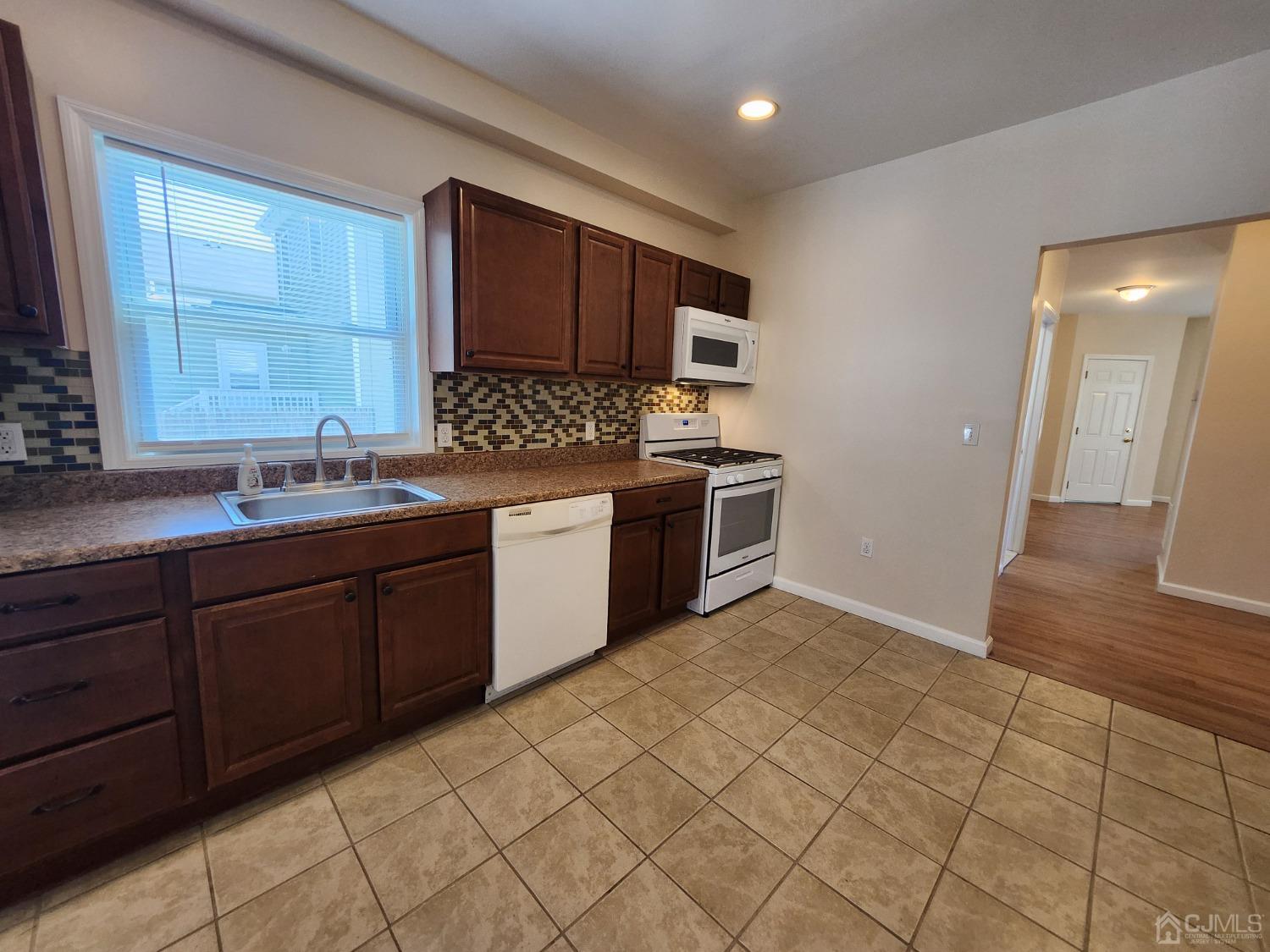 154 George Street, Unit 1 South Amboy, NJ 08879 - Photo 5 of 16