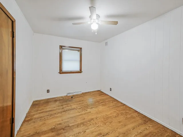 $394,000 | 25171 Virginia Avenue, Lake Zurich, IL 60047