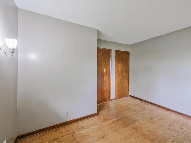 $394,000 | 25171 Virginia Avenue, Lake Zurich, IL 60047