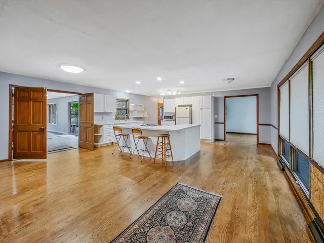 $394,000 | 25171 Virginia Avenue, Lake Zurich, IL 60047